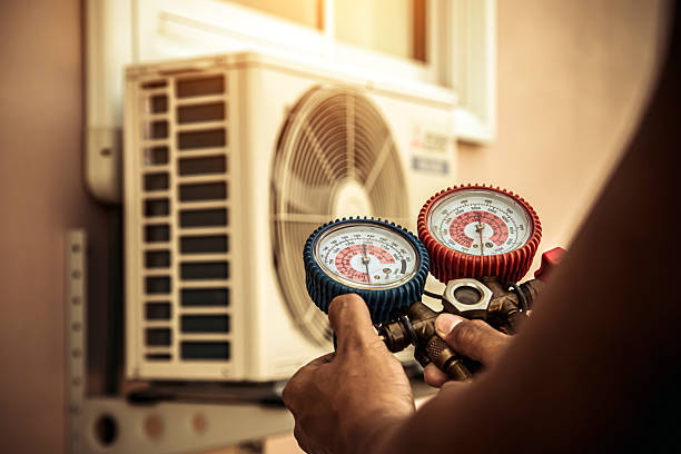 Professional Hvac technician working in Wind Ridge, PA